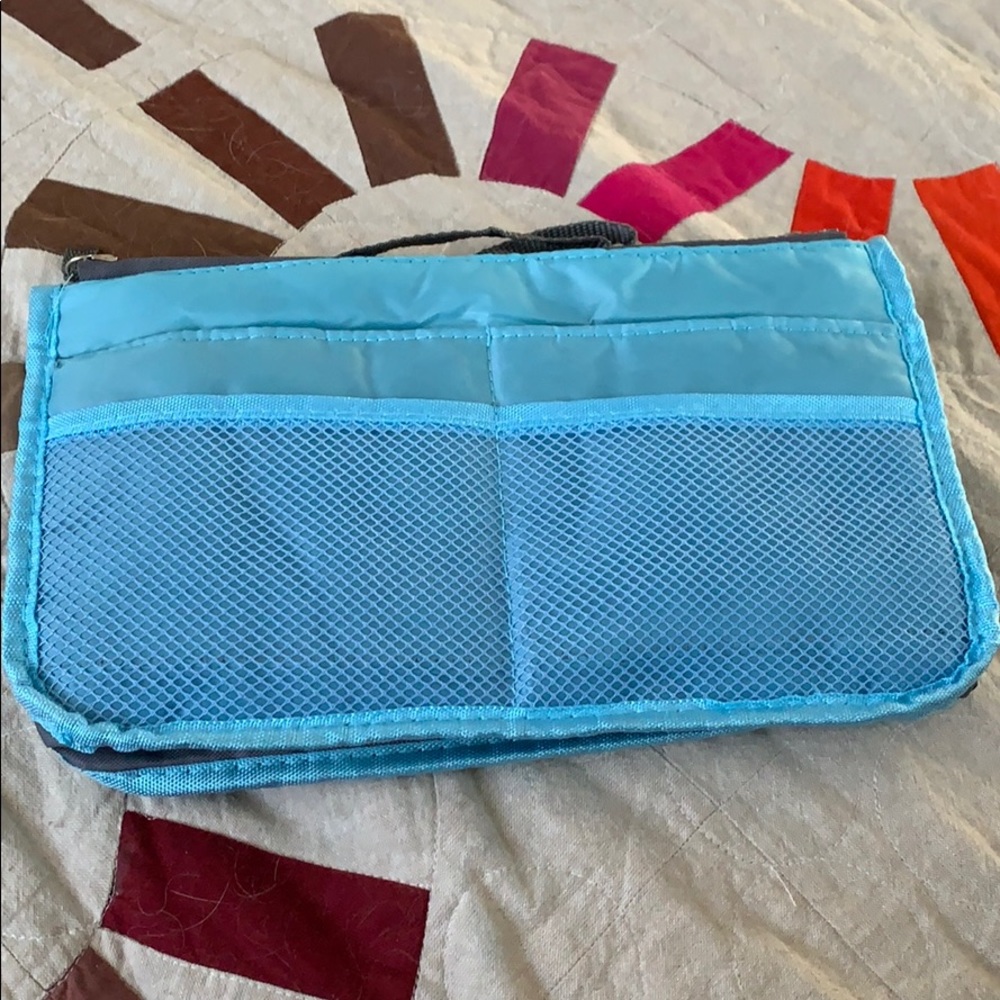 Purse organizer